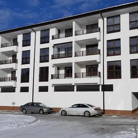 Mountain & Free Parking *